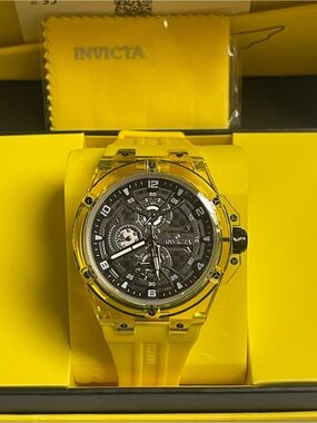 Invicta Racing Saphirex Men's Watch - 46mm. Yellow (48811) New